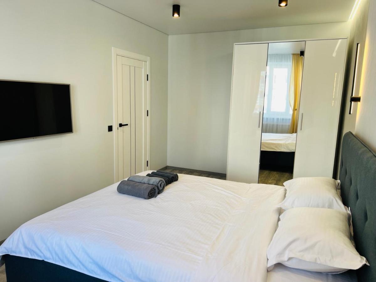 Gold Apartment Vysochana18 Ивано-Франковск Экстерьер фото