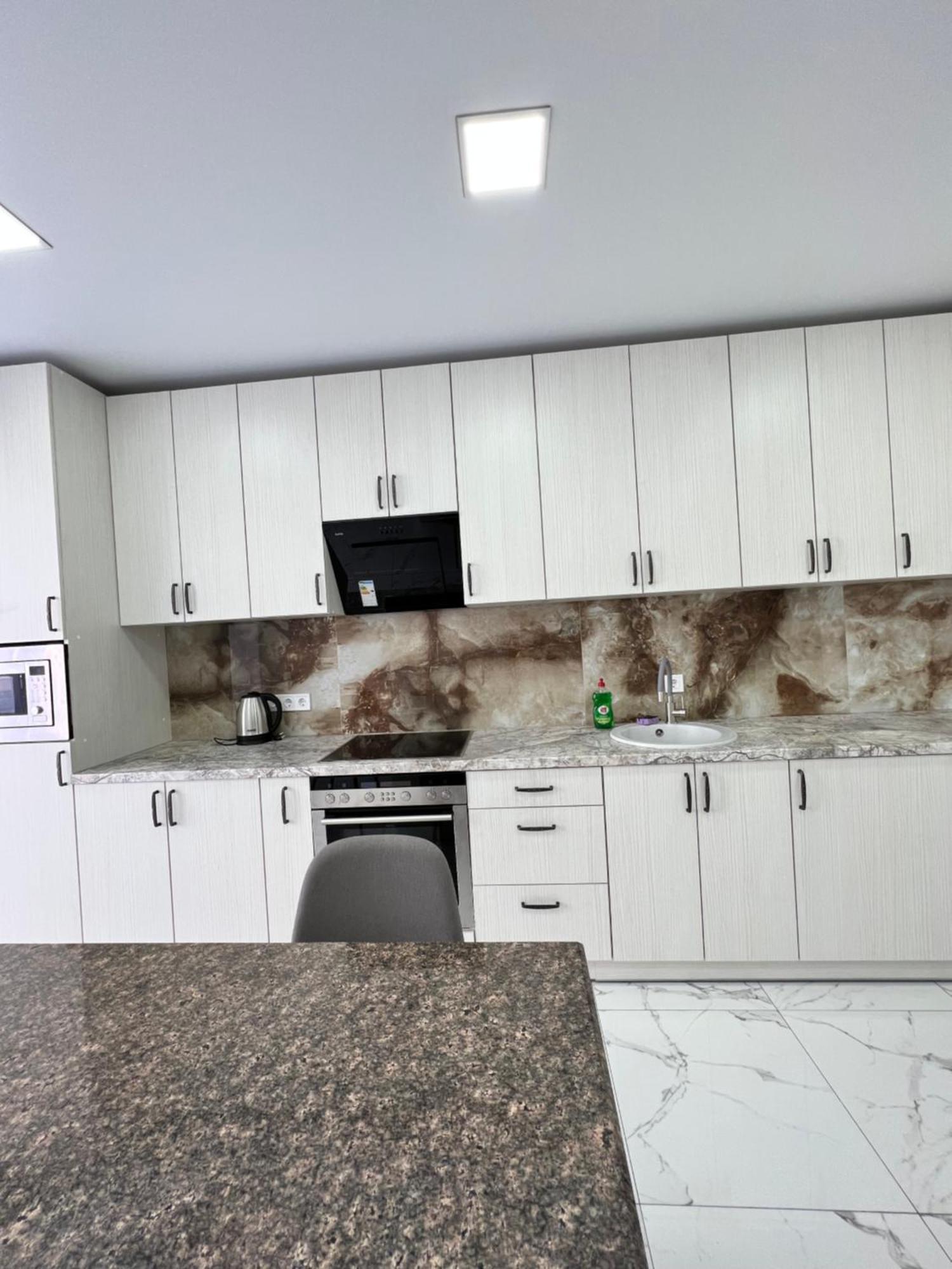 Gold Apartment Vysochana18 Ивано-Франковск Экстерьер фото